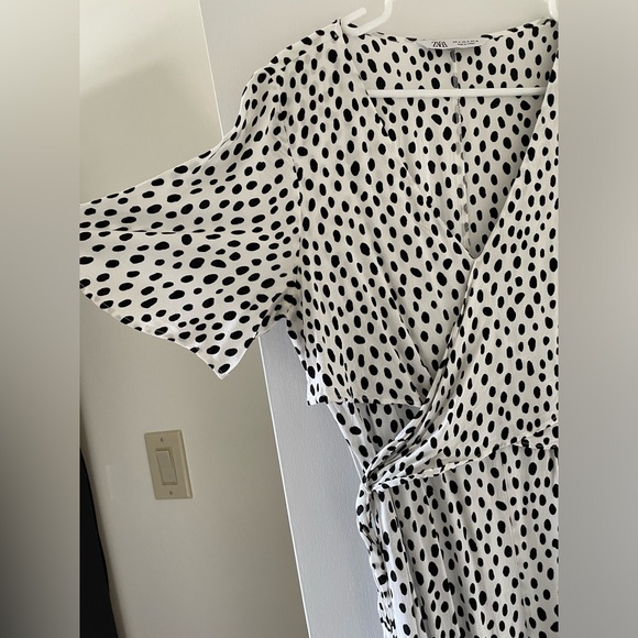 Zara Black and White polka dot wrap dress - Picture 6 of 7